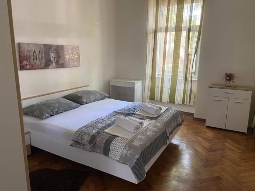 Alex Apartment Рийека Екстериор снимка