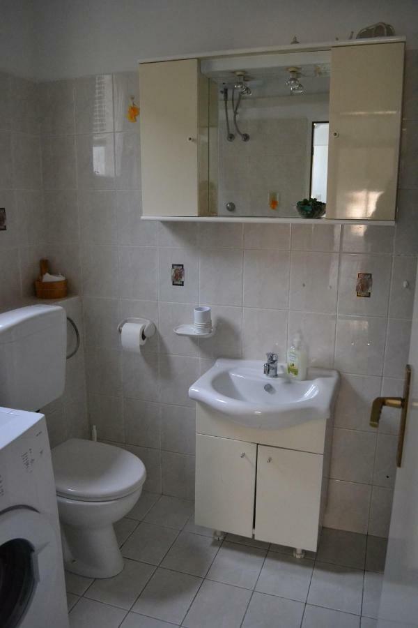Alex Apartment Рийека Екстериор снимка